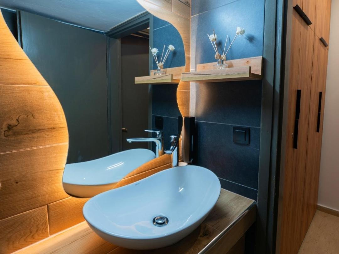 Sky View Suite Serres Exterior photo