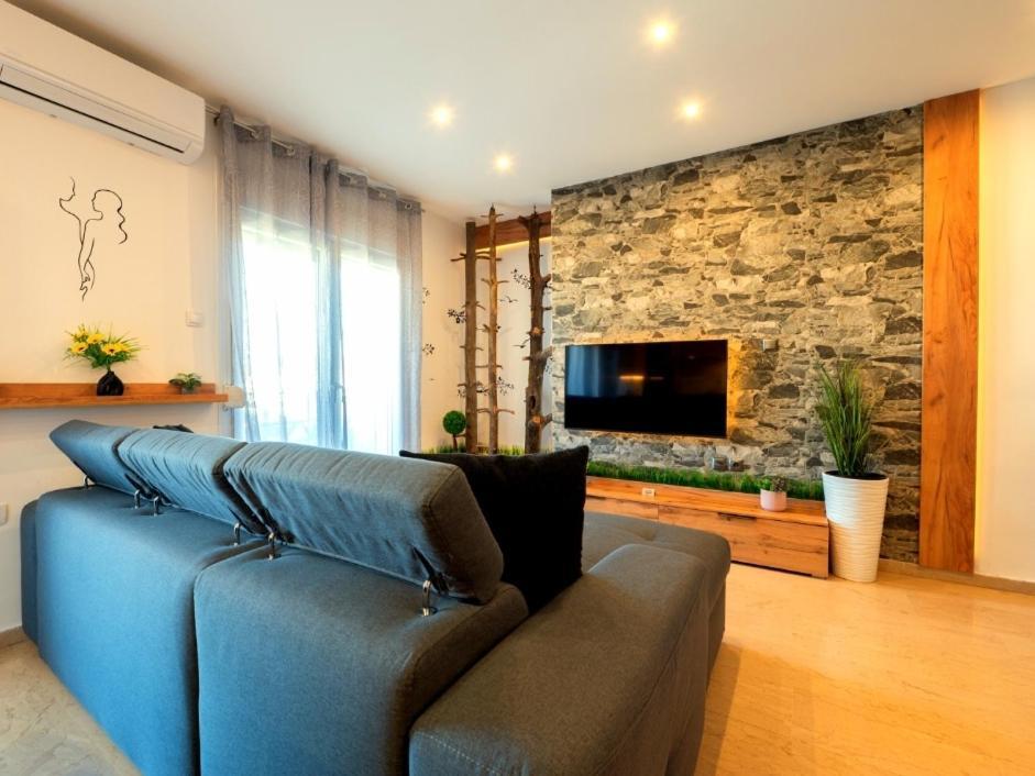 Sky View Suite Serres Exterior photo